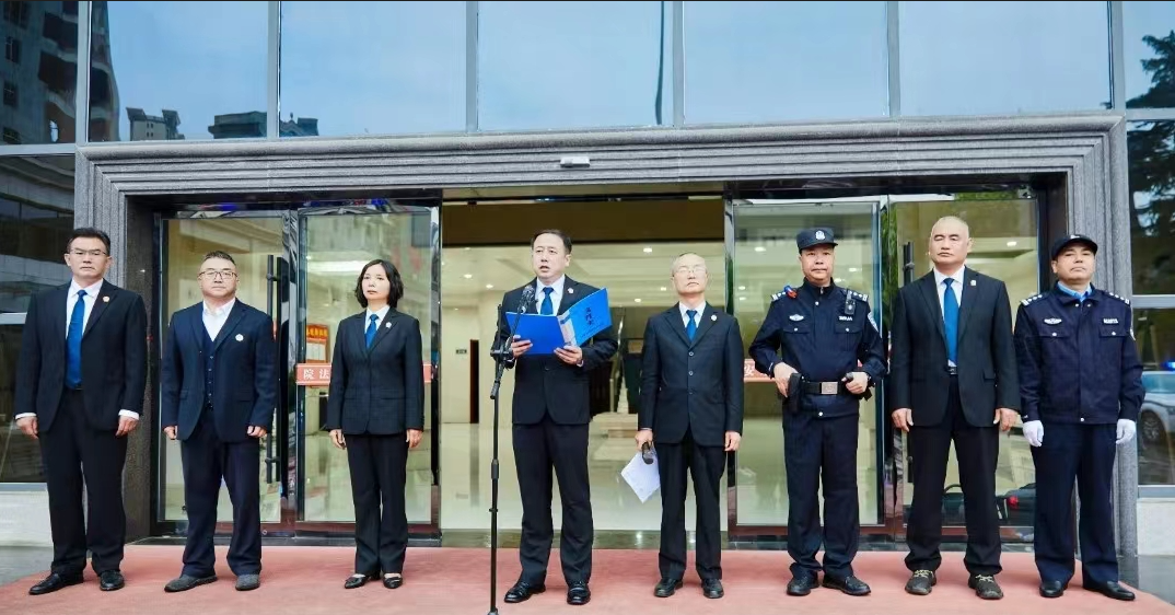 安康市国立公证处助力安铁法院“三秦锐士•2023 ”之“铁剑”执行专项行动